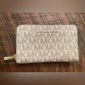 Michael Kors Small Logo Wallet